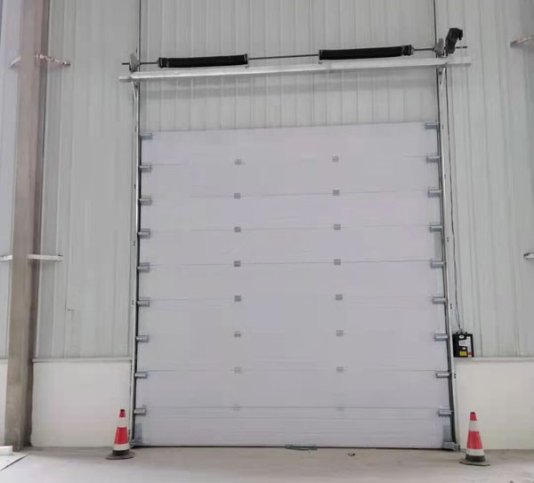 大型工業提升門